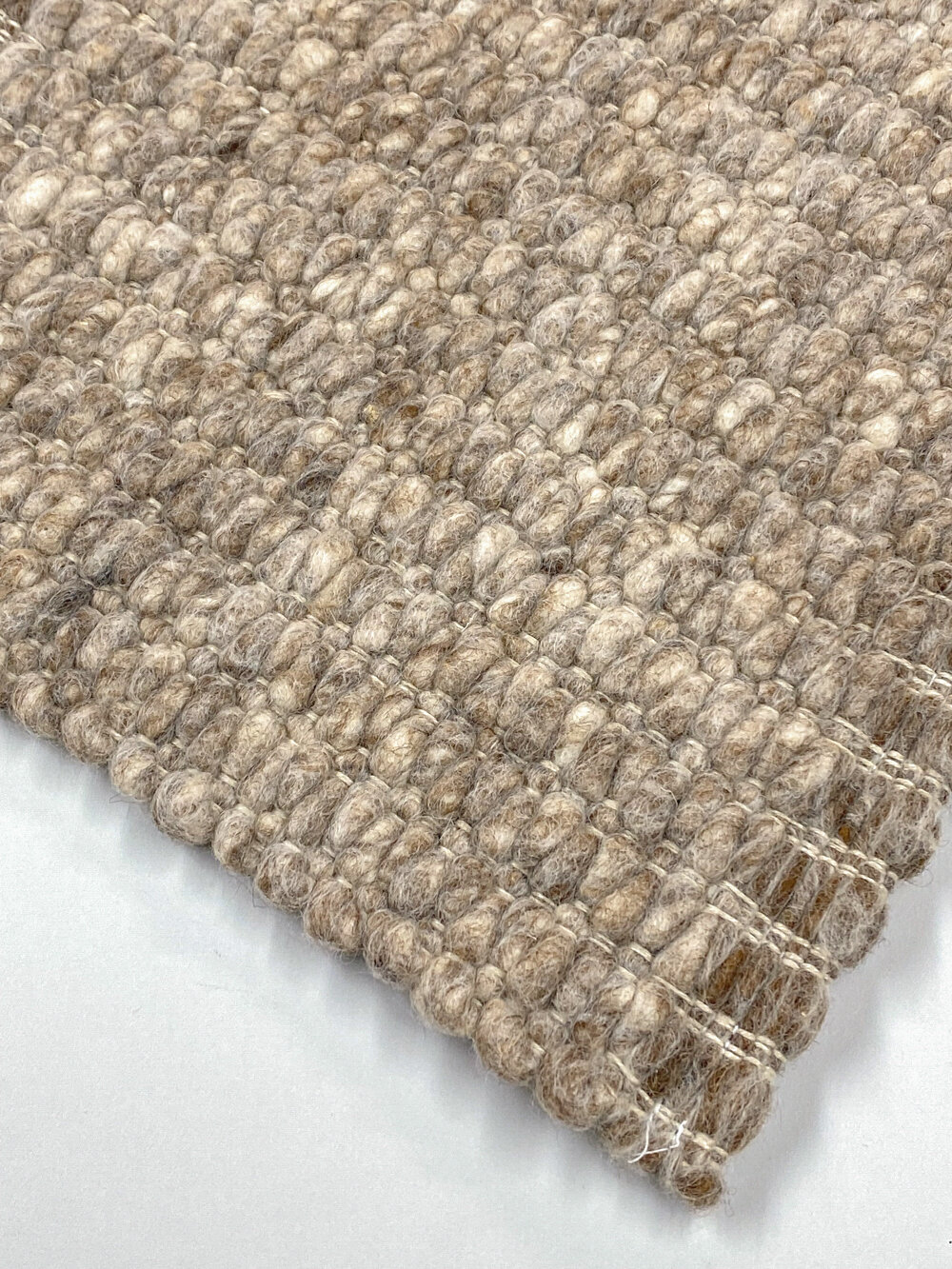 Schafwollteppich Muschel-Bindung